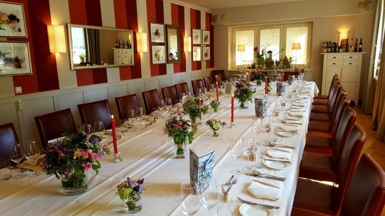Hotel Restaurant Strümper Hof Meerbusch Dış mekan fotoğraf